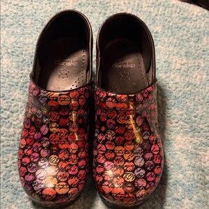 Dansko Women’s ' Colorful Patterned Slippers